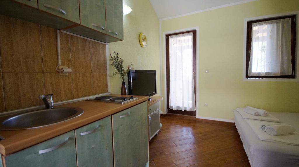 Apartmani Zona Светі-Стефан Екстер'єр фото