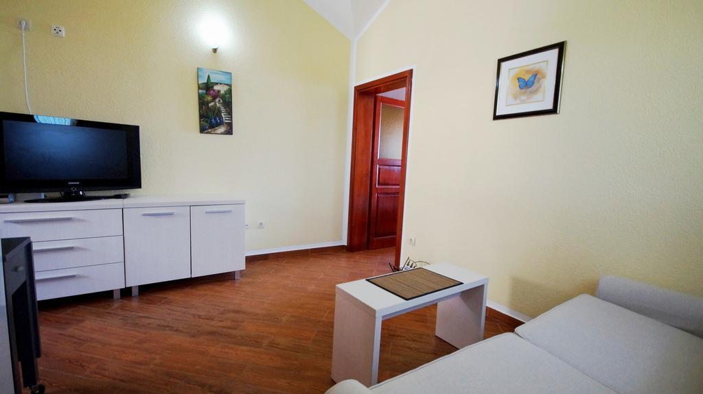 Apartmani Zona Светі-Стефан Екстер'єр фото