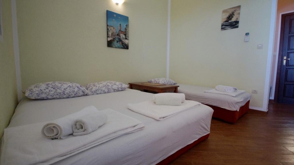 Apartmani Zona Светі-Стефан Екстер'єр фото