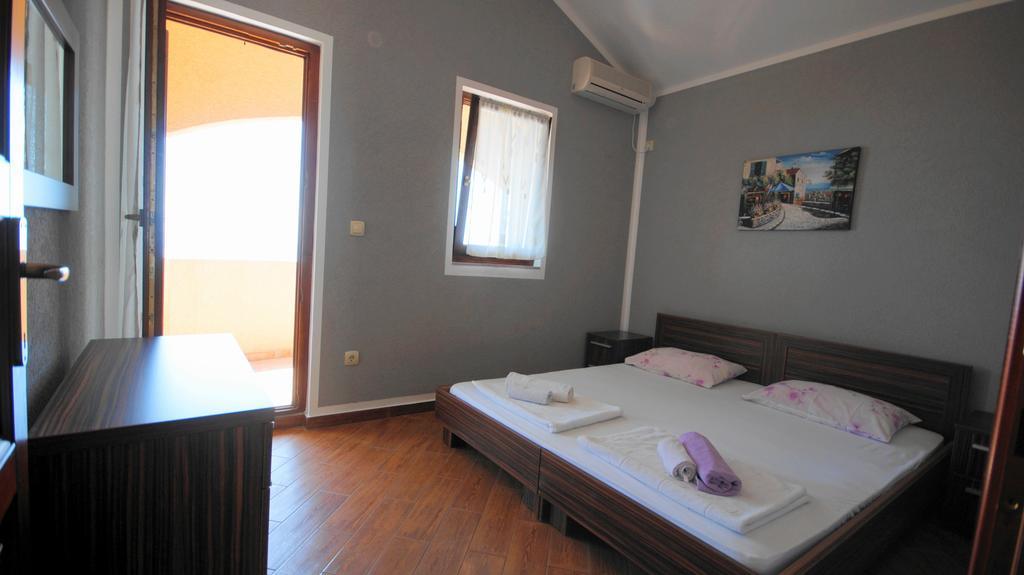 Apartmani Zona Светі-Стефан Екстер'єр фото